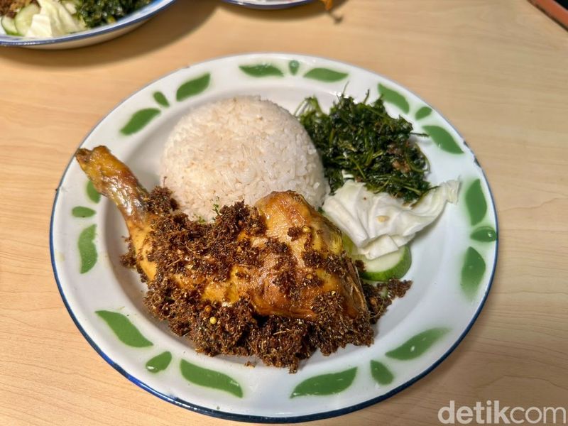 Ayam Sowwry