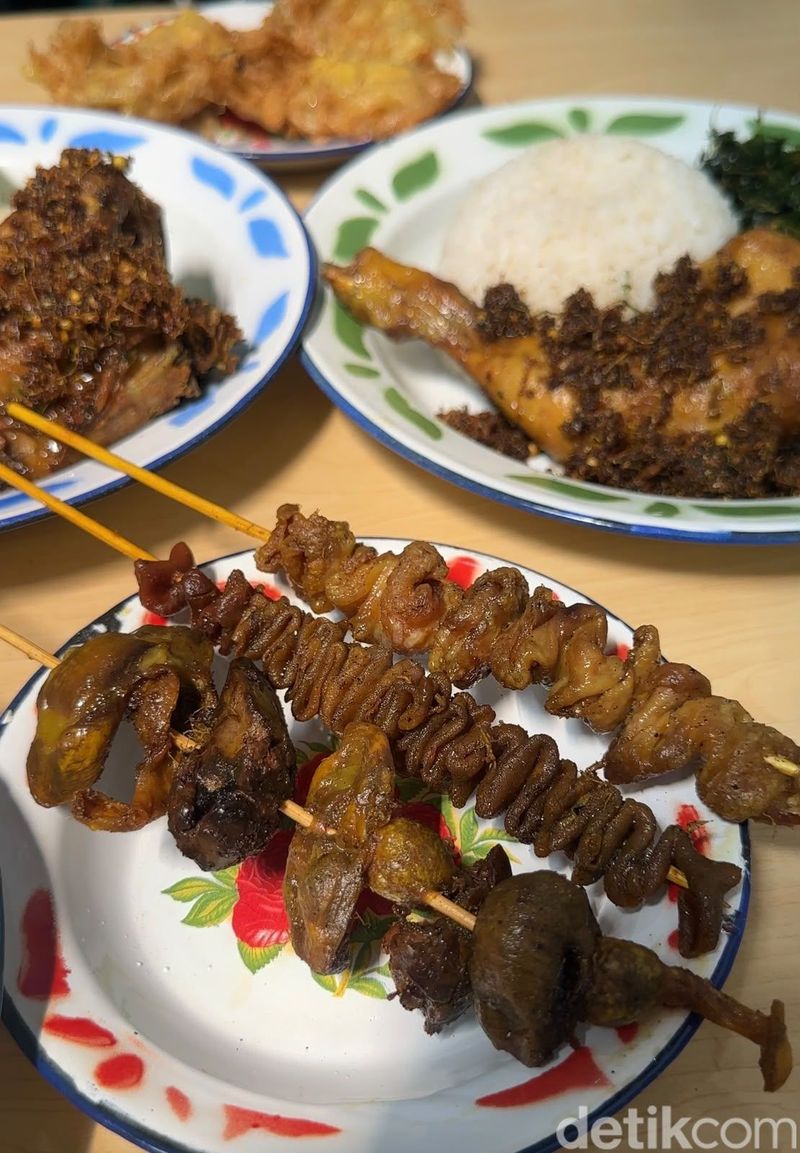 Ayam Sowwry