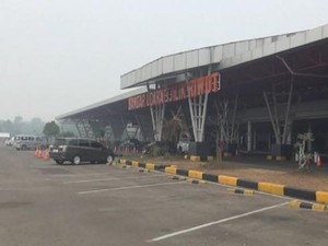 Hujan Redakan Kabut Asap, tapi Penerbangan Bandara Tjilik Riwut Belum Normal