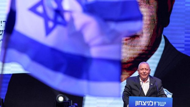 Gadi Eisenkot, mantan kepala militer Israel menjadi penantang utama Netanyahu
