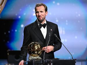 Buckingham Palace Ala Harry Kane, Ada Bioskop Sampai Gym