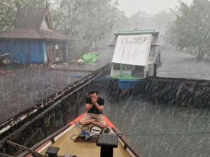 Hujan Guyur Kobar Kalteng, Hotspot Karhutla Merosot dari 1.059 Jadi 22 Titik