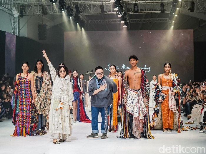 JFW Sejauh Mata Memandang
