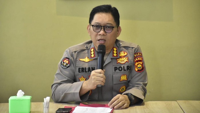Kabid Humas Polda Jambi Kombes Erlan Munaji Kabid Humas Polda Jambi Kombes Erlan Munaji
