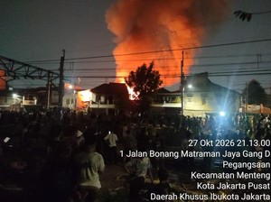 Kebakaran Rumah di Menteng Jaya Jakpus, 20 Unit Damkar Dikerahkan