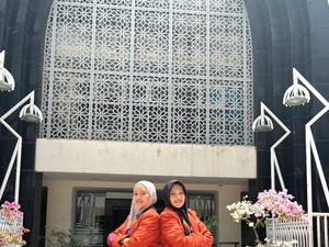 Kisah Kembar Identik Nanda & Ninda Tempuh Pendidikan Kedokteran di UAD