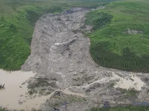 Permafrost di Kanada Longsor, Bongkah Es Sebesar Rumah Jatuh Tak Terkendali
