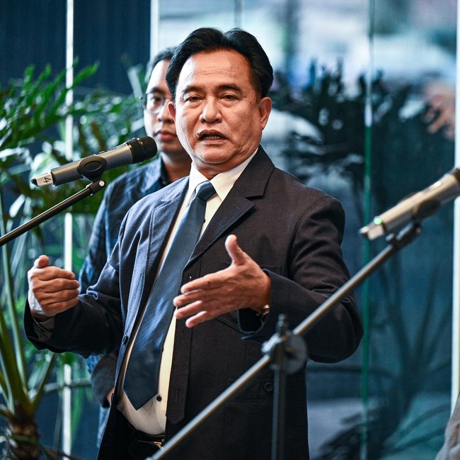 Yusril-Luhut Bahas Penyempurnaan UU Tipikor