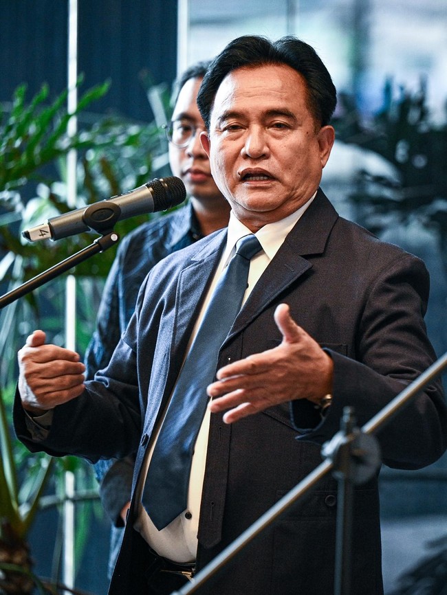 Yusril-Luhut Bahas Penyempurnaan UU Tipikor