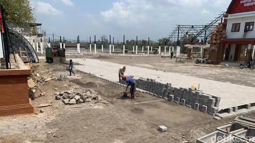 Progres penataan Terminal Pesiapan Tabanan yang ditargetkan rampung pada Desember 2026. (Foto: Krisna Pradipta/detikBali)
