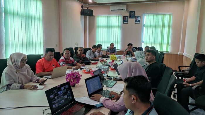 Rapat penanganan dalam proses penerimaan banpres karhutla