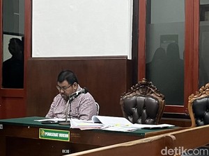 Perempuan di Surabaya Rugi Rp 1,2 M gegara 3 BPKB Mobil Dipalsukan Kerabat