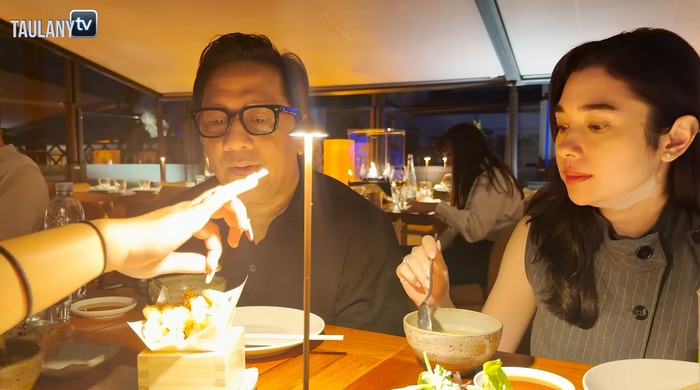 Sweet! Andre Taulany Ajak Putrinya Kulineran dan Makan di Resto Mewah Italia Sweet! Andre Taulany Ajak Putrinya Kulineran dan Makan di Resto Mewah Italia