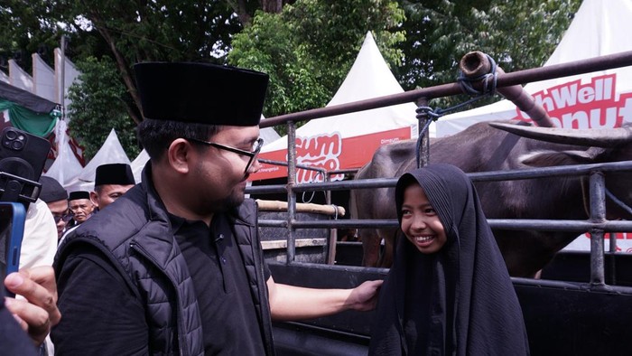 Wabup Mas Handy ngonthel bareng ribuan warga dalam rangka Hari Santri Nasional 2026