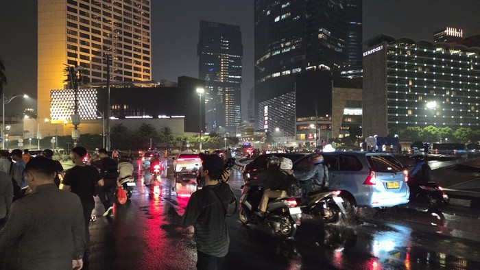 Akses jalan di sekitar Bundaran HI normal kembali usai aksi penyampaian aspirasi