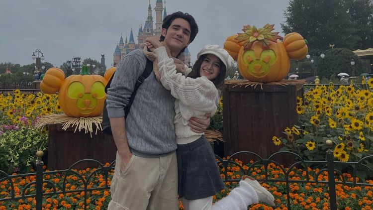 Cie! Annisa Kaila Wujudkan Mimpi ke Disneyland Bareng Emiliano Cortizo