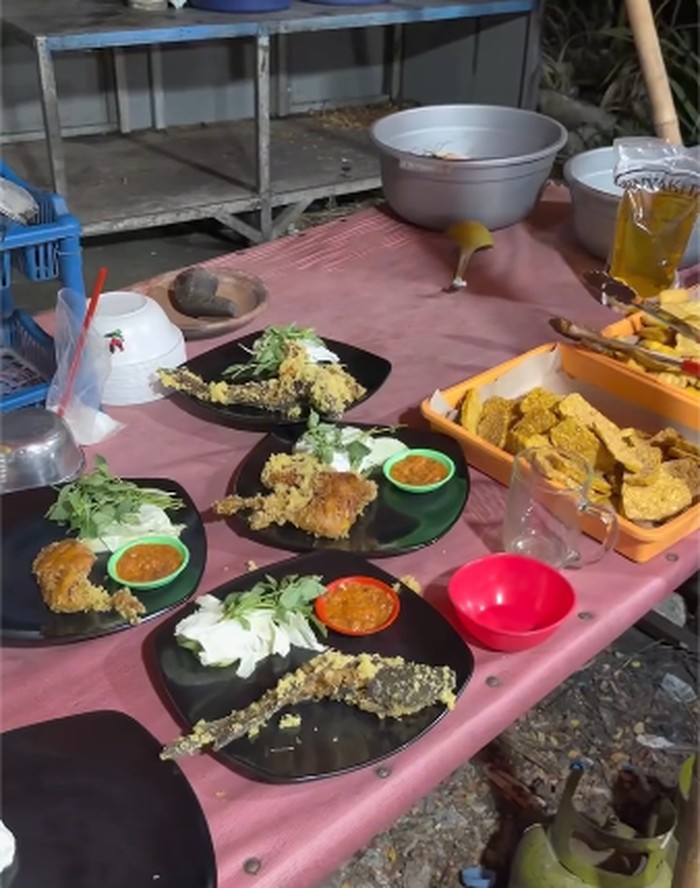 Arief Muhammad Rayakan Ultah di Warung Pecel Lele hingga Kulineran Bareng Istri