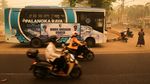 Potret Bus Oksigen di Palangka Raya, Bantu Warga yang Terdampak Asap Karhutla