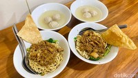 5 Mie Ayam 'Legend' di Jaksel yang Rasanya Tak Berubah Puluhan Tahun