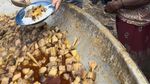 Wow! Momen Bobon Santoso Masak Besar di Kalimantan hingga Papua Wow! Momen Bobon Santoso Masak Besar di Kalimantan hingga Papua