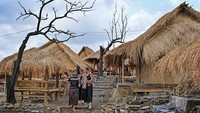 Wisatawan Mulai Kembali ke Desa Adat Sade Usai Kebakaran
