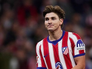 Dekati Alvarez Secara Ilegal, Barcelona Cuma Didenda Rp 12 Juta