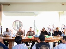 Pererat Sinergi, Kapolda Gelar Silaturahmi dengan FKPEN dan DMI Bali