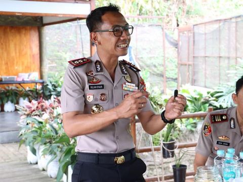 Kapolres Malang AKBP Rulian Syauri