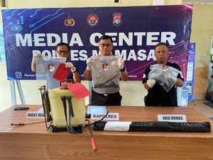 Lansia Picu Karhutla Hanguskan 3 Bangunan di Mamasa Ditangkap