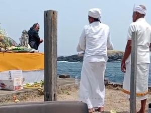 Pemancing Hilang di Bukit Asah, Keluarga Gelar Upacara Pakelem