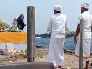Pemancing Hilang di Bukit Asah, Keluarga Gelar Upacara Pakelem