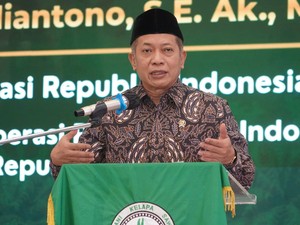 Kemenkop Genjot Hilirisasi Sawit, Koperasi Didorong Bangun Pabrik CPO