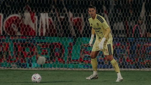 Kiper Bali United, Mike Hauptmeijer. (Foto: Dok. Bali United) Kiper Bali United, Mike Hauptmeijer. (Foto: Dok. Bali United)