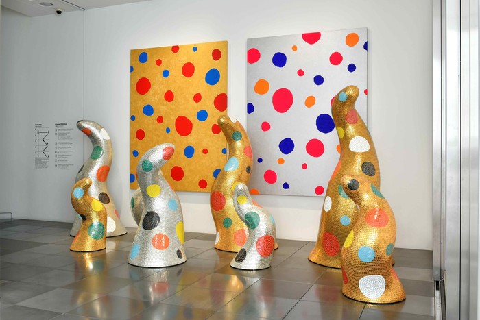 Menelusuri Polkadot hingga Tangga ke Surga ala Yayoi Kusama