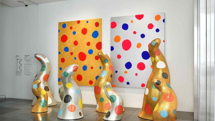 Menelusuri Polkadot hingga Tangga ke Surga ala Yayoi Kusama