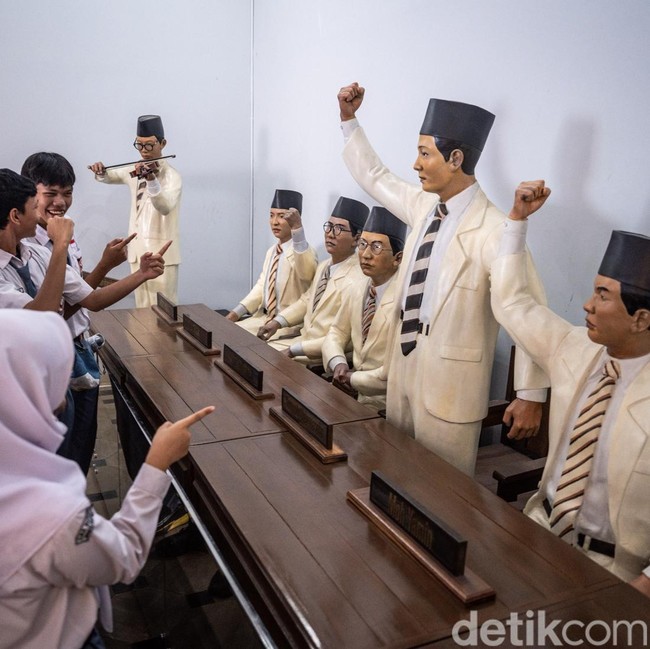 Menyusuri Jejak Sumpah Pemuda di Museum Sumpah Pemuda