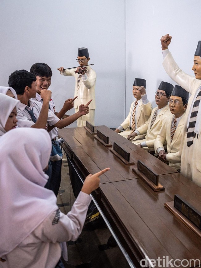 Menyusuri Jejak Sumpah Pemuda di Museum Sumpah Pemuda