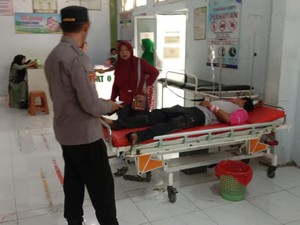 Paman Bacok Keponakan di Dompu gegara Curi Ayam Aduan