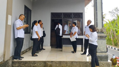Penilaian program Perluasan Percontohan Desa Antikorupsi di Kantor Desa Bukian, Kecamatan Payangan, Gianyar, Bali, Rabu (28/10/2026). (Foto: Dok. Pemkab Gianyar)