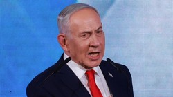 Netanyahu Claims Absolute Majority, Promises Right-Wing Government Netanyahu Claims Absolute Majority, Promises Right-Wing Government