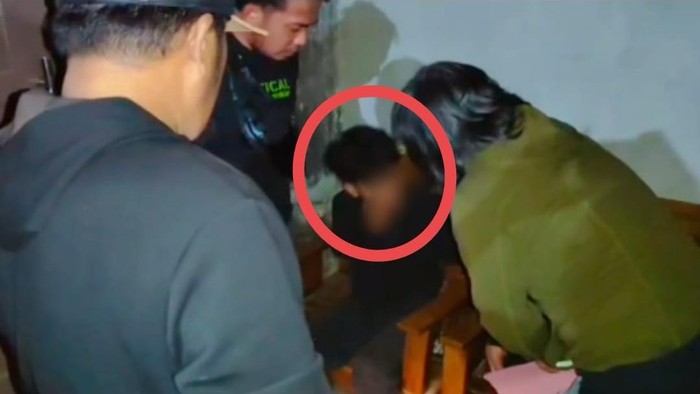 Polisi menangkap remaja yang terlibat pengeroyokan dan pembusuran di Makassar.