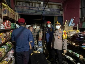 Pegawai Toko Sembako di Jambi Tewas dalam Kamar Mandi Saat Ruko Terbakar