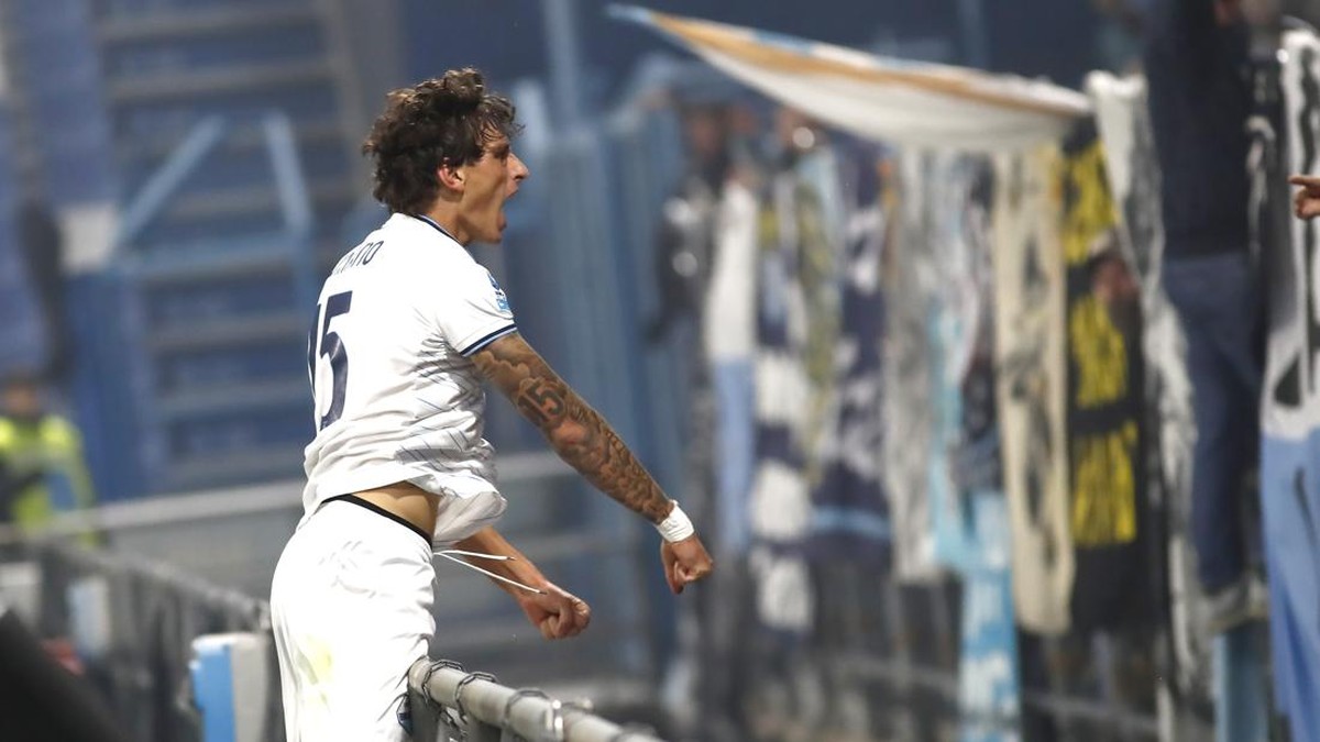 Romano Floriani Mussolini Romano Floriani Mussolini cetak gol perdana di Serie A. (Foto: Getty Images/MB Media)