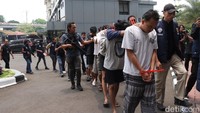 19 Orang Terlibat Tawuran Maut di Jakbar Ditangkap, Penyiram Air Keras Diburu