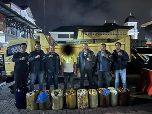 Jual Solar Subsidi 300 Liter, Sopir Dump Truck di Aceh Ditangkap Polisi