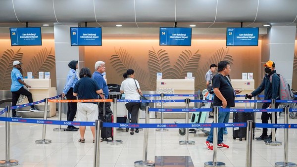 Terbang Makin Hemat, Tarif Penumpang Pesawat di Bandara Samrat Turun 50 Persen