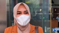 Rumah-Mobil Disita, Anggota DPRD Vinna Ledy No Comment Usai Diperiksa KPK
