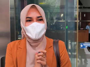 Rumah-Mobil Disita, Anggota DPRD Vinna Ledy No Comment Usai Diperiksa KPK