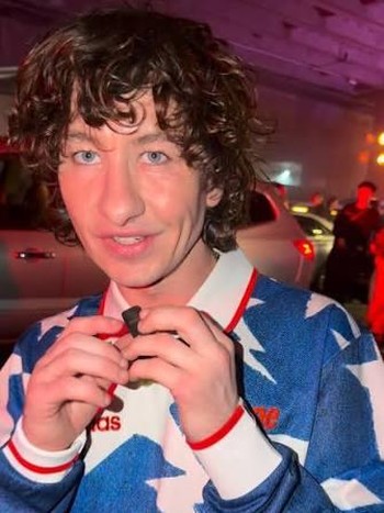 Dihujat Berwajah Aneh, Barry Keoghan Lakukan Treatment Kecantikan