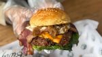 Tak Perlu ke Bandung, Burger Viral Ini Sekarang Bisa Dicicipi di Tangsel Tak Perlu ke Bandung, Burger Viral Ini Sekarang Bisa Dicicipi di Tangsel